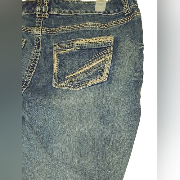 Women's Maurices blue jean capri pants 16 38" waist - Picture 10 of 11